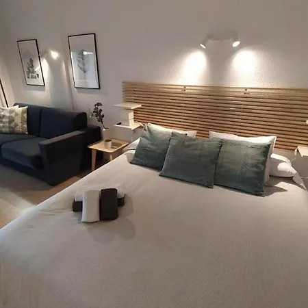 Studiolaegenhet I Benal Apartmán *